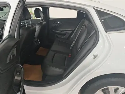 Chevrolet Malibu XL