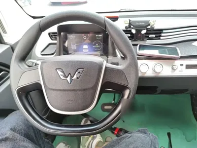 Wuling MINIEV