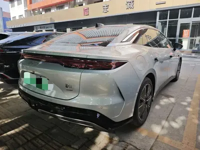 BYD 汉L