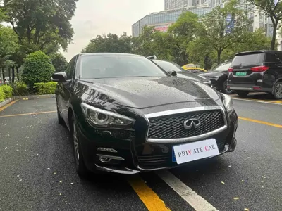 Infiniti Q50L