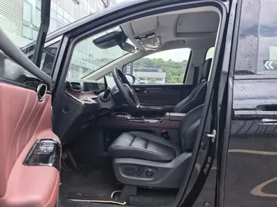 GAC Motor 传祺E8 PHEV