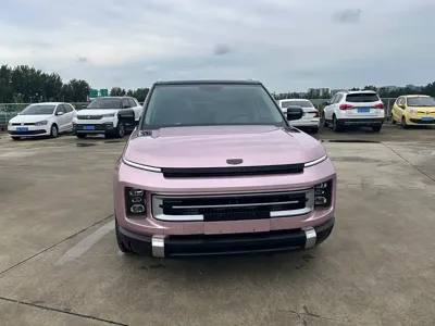 Geely ICON