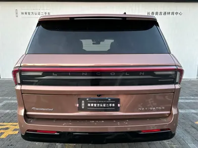 Lincoln Navigator