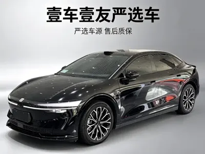 Zeekr 007