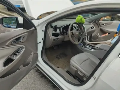 Chevrolet Malibu XL