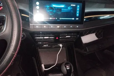 Roewe i5