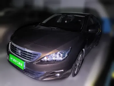 Peugeot 408