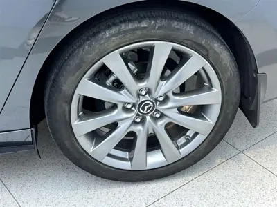 Mazda 3 Axela