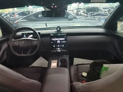 Nio ET5