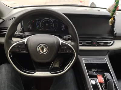 Dongfeng Aeolus E70