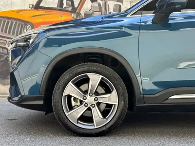 Geely Haoyue L