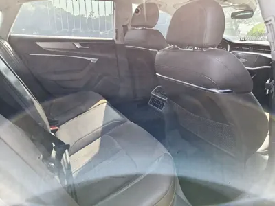 Audi A7L