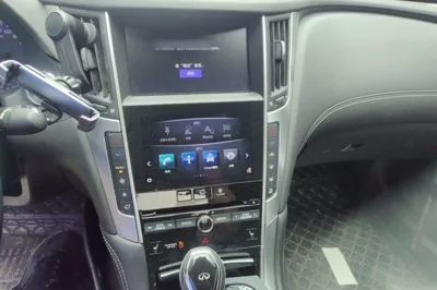 Infiniti Q60