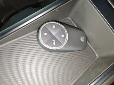 Nio EC6