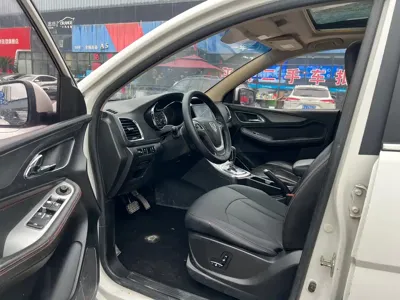 Baojun 560