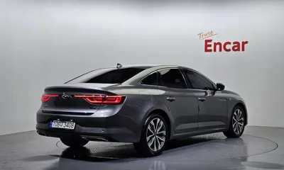 Renault-KoreaSamsung SM6