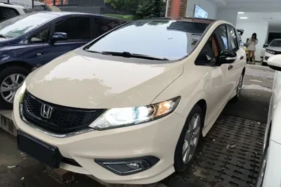 Honda Jade