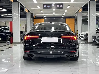 Audi S5