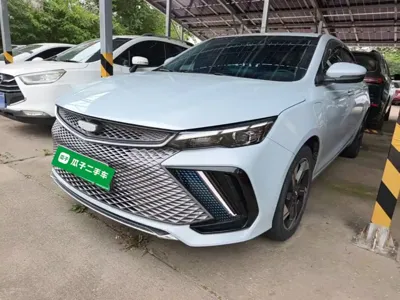 Geely L HiP