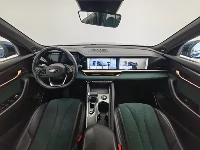 Geely Xingyue L
