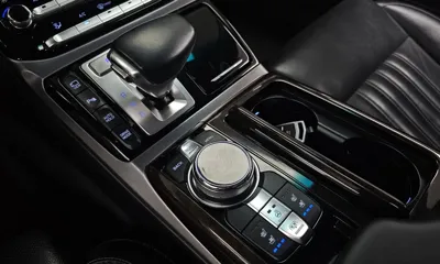 Genesis EQ900