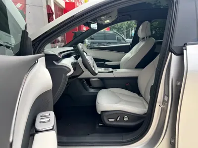 Xpeng 小鹏G7