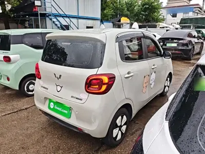 Wuling MINIEV