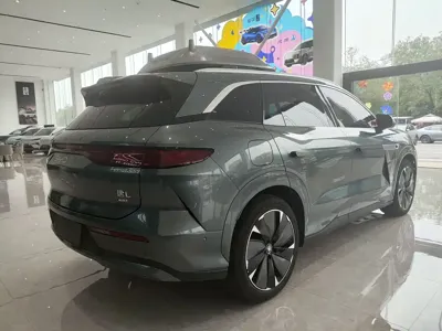 BYD 唐L