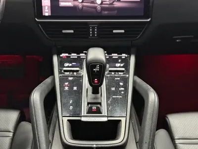 Porsche Cayenne Hybrid