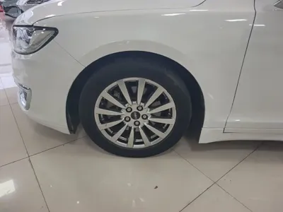 Lincoln MKZ