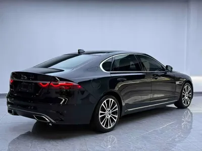 Jaguar XFL