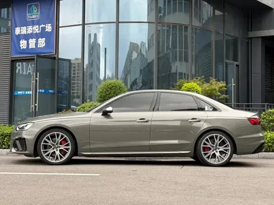 Audi S4