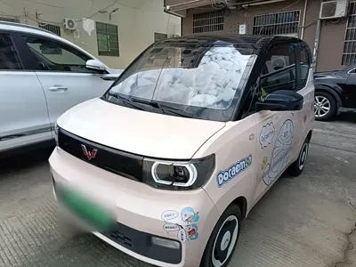 Wuling MINIEV
