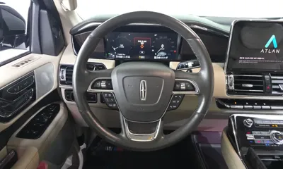 Lincoln Navigator