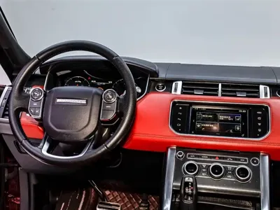 Land Rover Sport