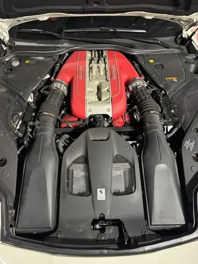 Ferrari 812