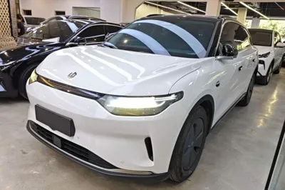 Leapmotor C11