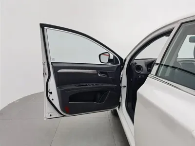 Roewe 350
