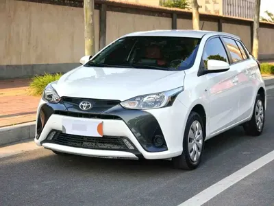 Toyota Yaris L