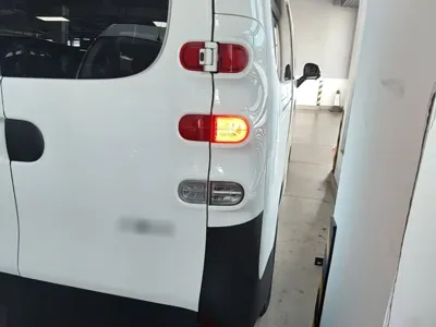 大通 V1