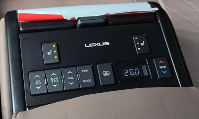 Lexus ES