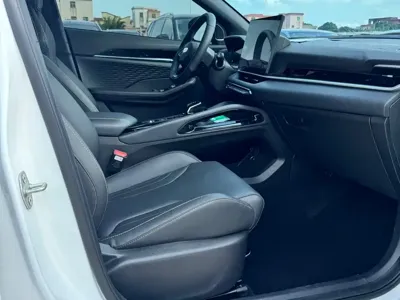 Geely Binyue
