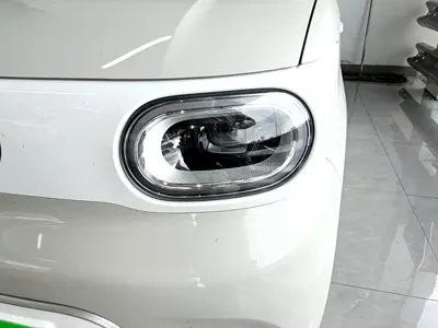 Wuling MINIEV