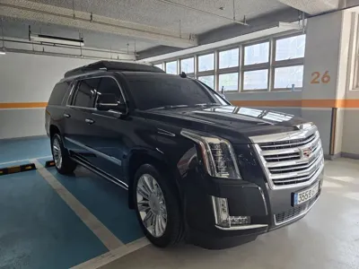 Cadillac Escalade
