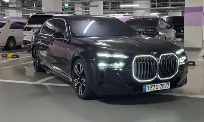 BMW 7-Series