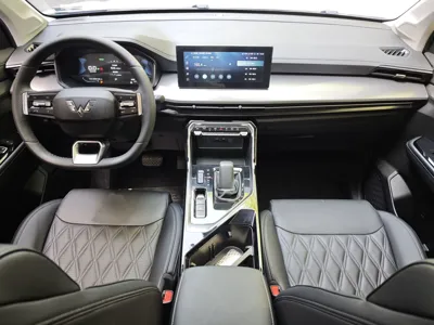 Wuling Asta