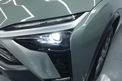 Nio ES8