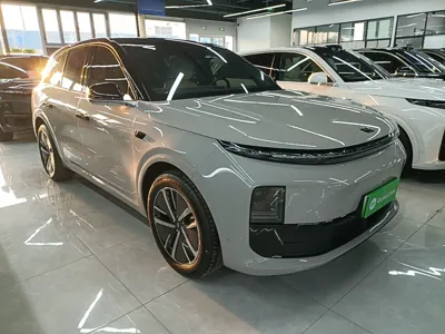 Li Auto L6