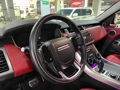 Land Rover Sport