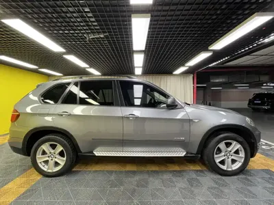 BMW X5 (Import)